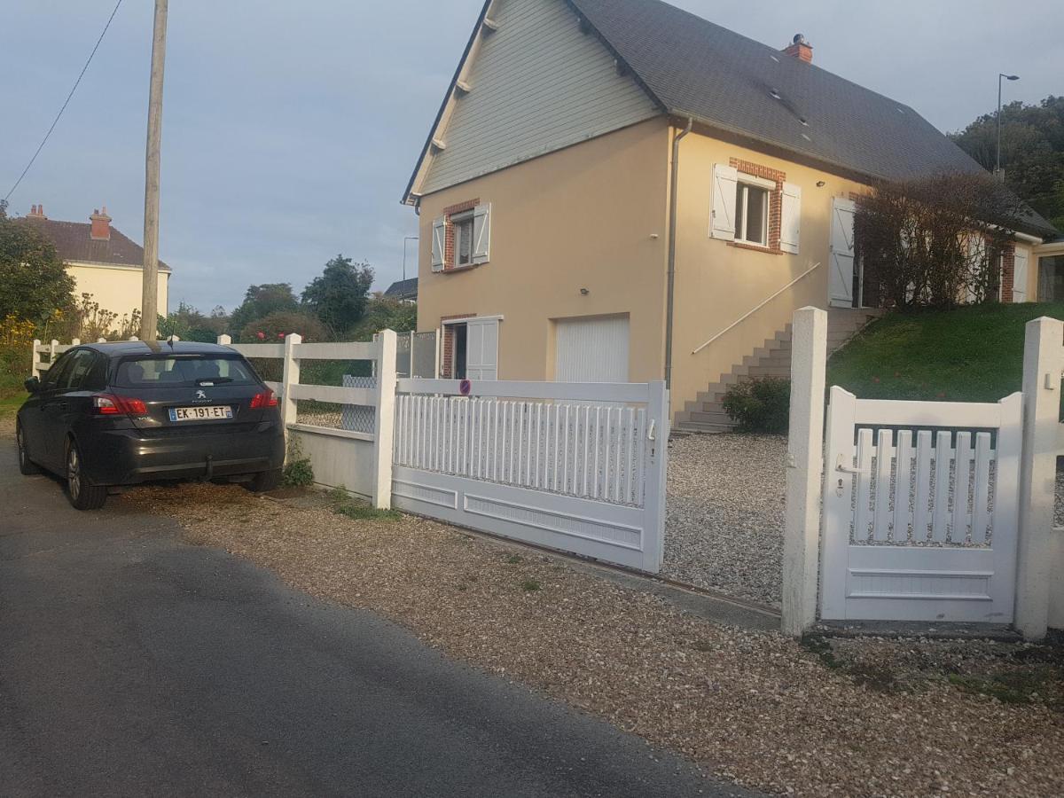 Les Lupins Bed & Breakfast Etretat Exterior photo